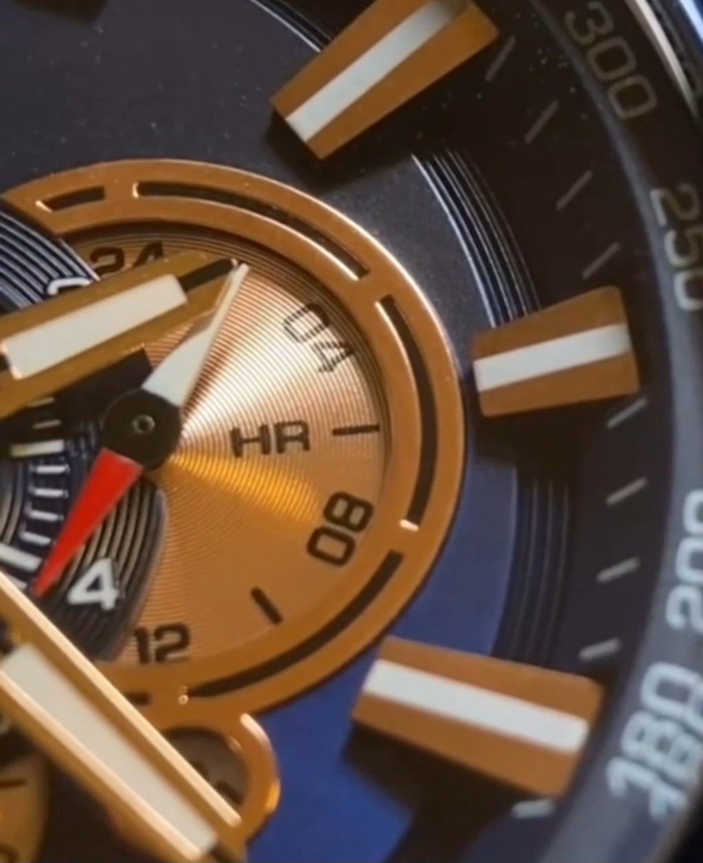CURREN 8363 Linha Chronograph Executive – Presença Forte e Estilo Sofisticado