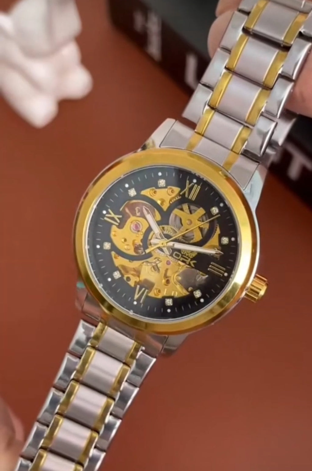 Opk 8165 Linha Imperial Skeleton – Luxo Mecânico com Identidade Clássica