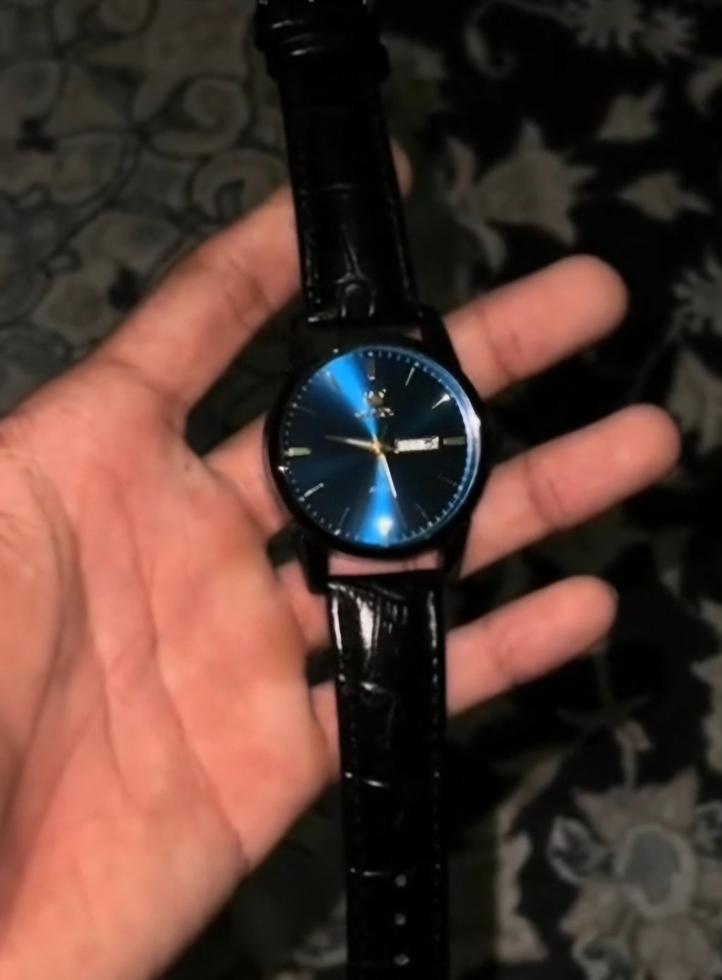 Linha Heritage – Elegância que Define Presença OLEVS 6898 -Relógio de quartzo impermeável, pulseira de couro