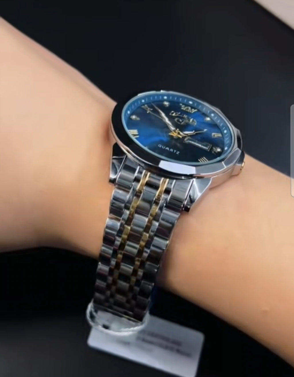 Linha Heritage – Elegância que Atravessa o Tempo / relógio de quartzo, aço inoxidável, à prova d'água
