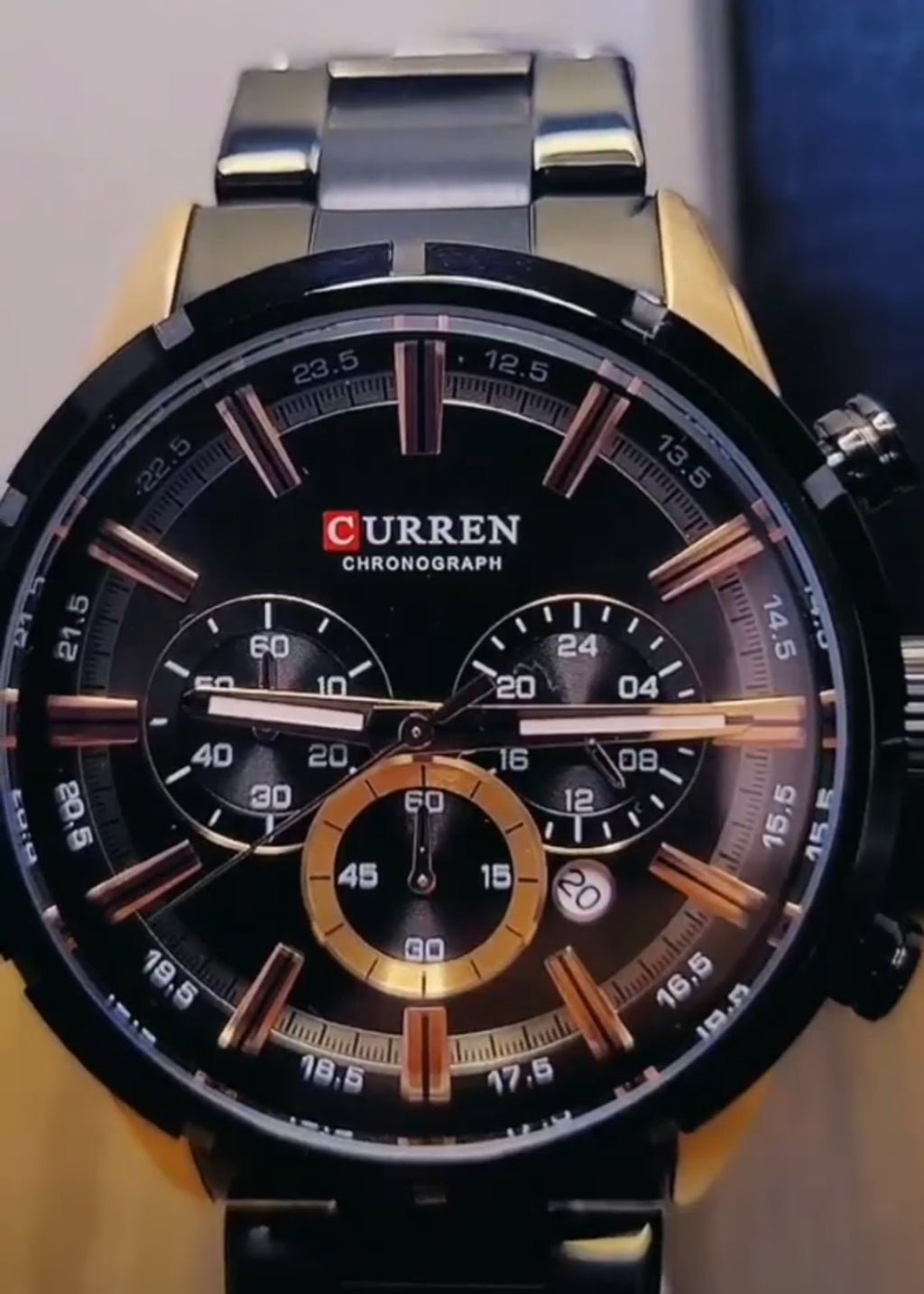 Curren 8355 Linha Prestige Chronograph – Elegância Esportiva com Identidade Forte