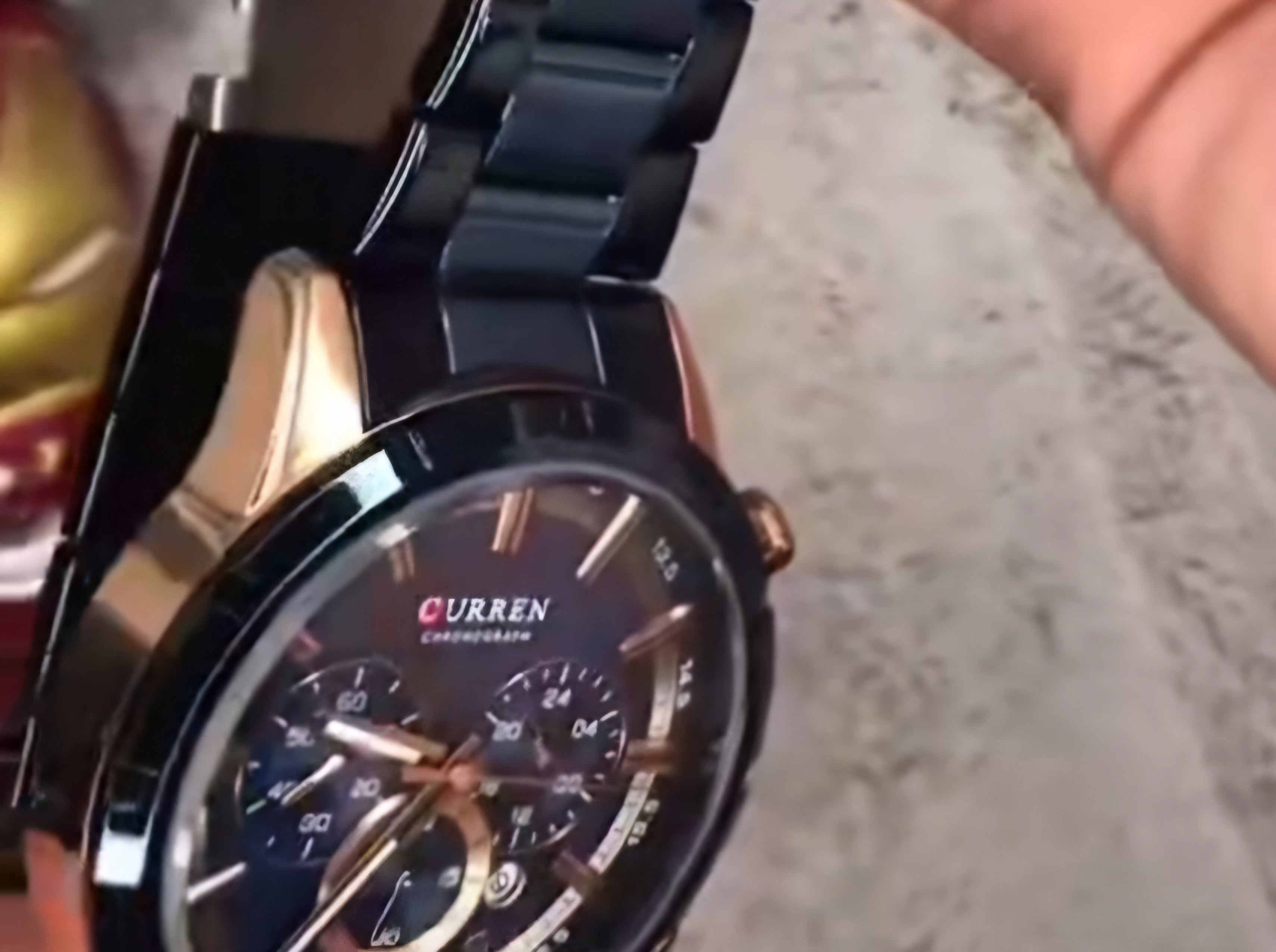 Curren 8355 Linha Prestige Chronograph – Elegância Esportiva com Identidade Forte